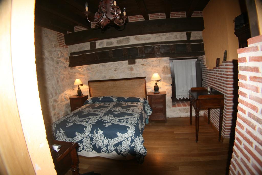 La Sinagoga Guest House Пеняранда до Дуеро Стая снимка